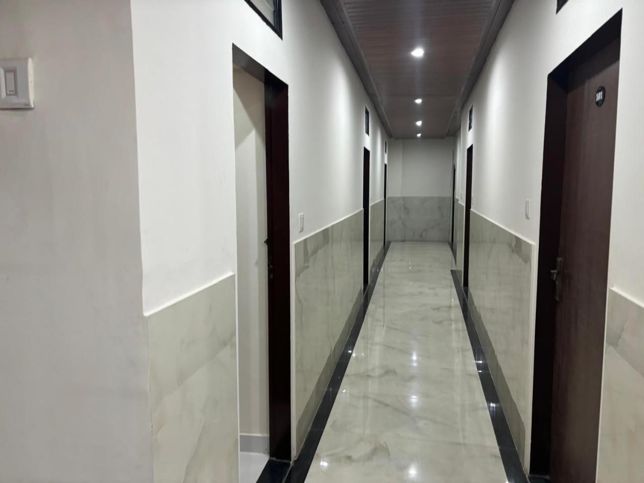 Hotel Silver Moon Jaipur Exteriör bild